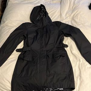 NORTH FACE LONG RAIN JACKET